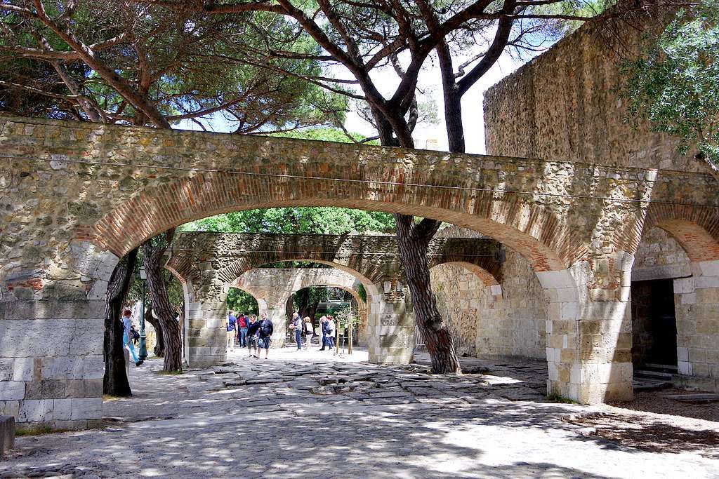 Accessibility at São Jorge Castle