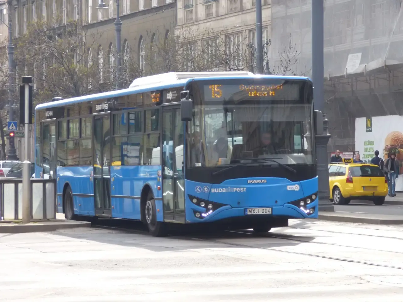 Bus 15 Budapest