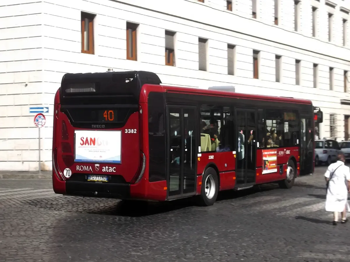 Bus 40 Rome
