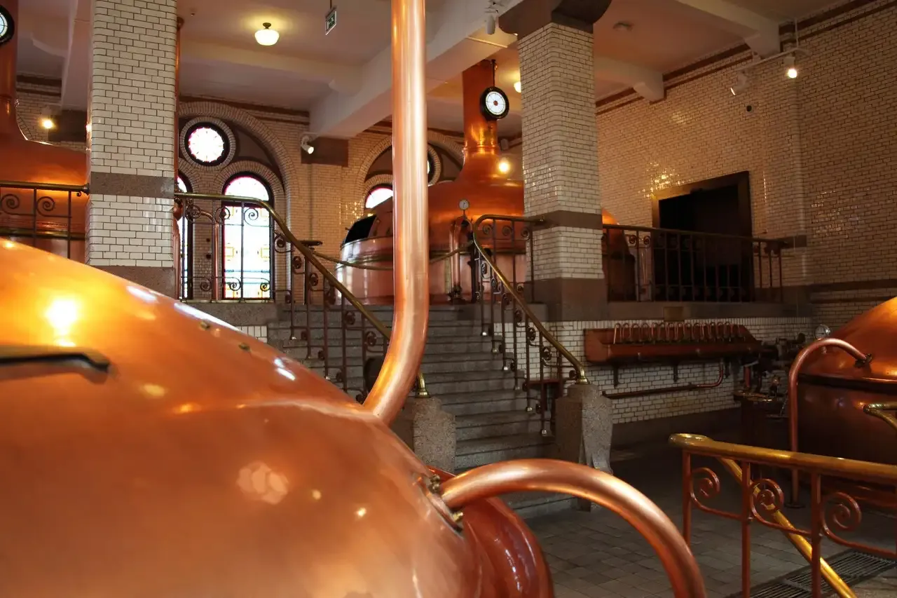 Copper brewing kettles hall