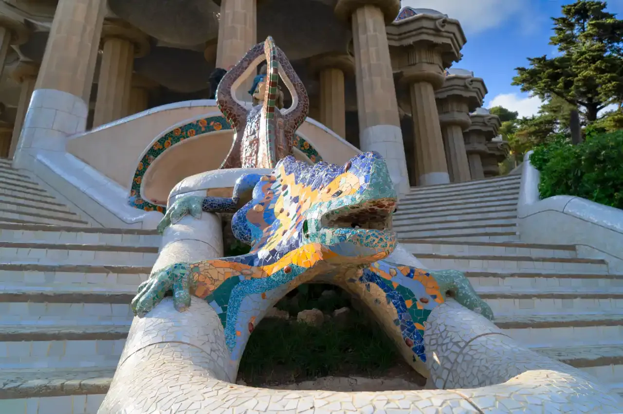 Dragon Stairway