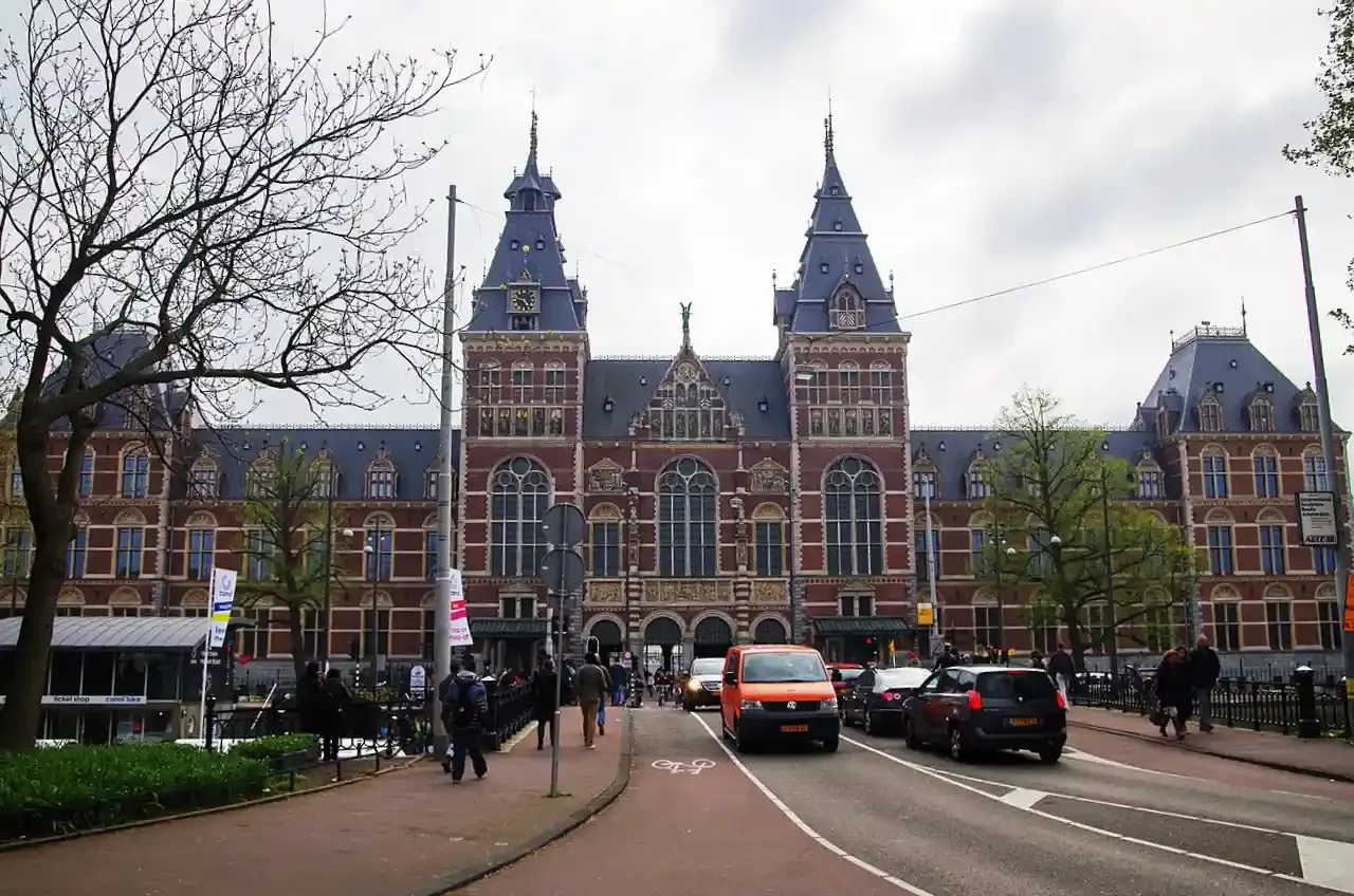 Front of the Rijksmuseum Amsterdam