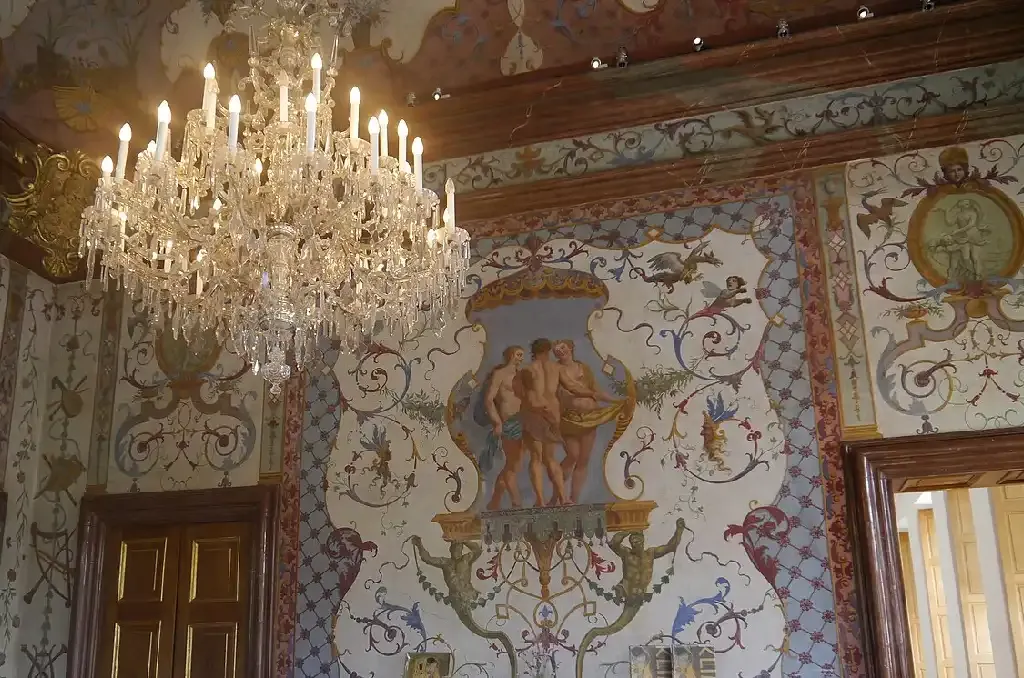 Hall of the Grotesques