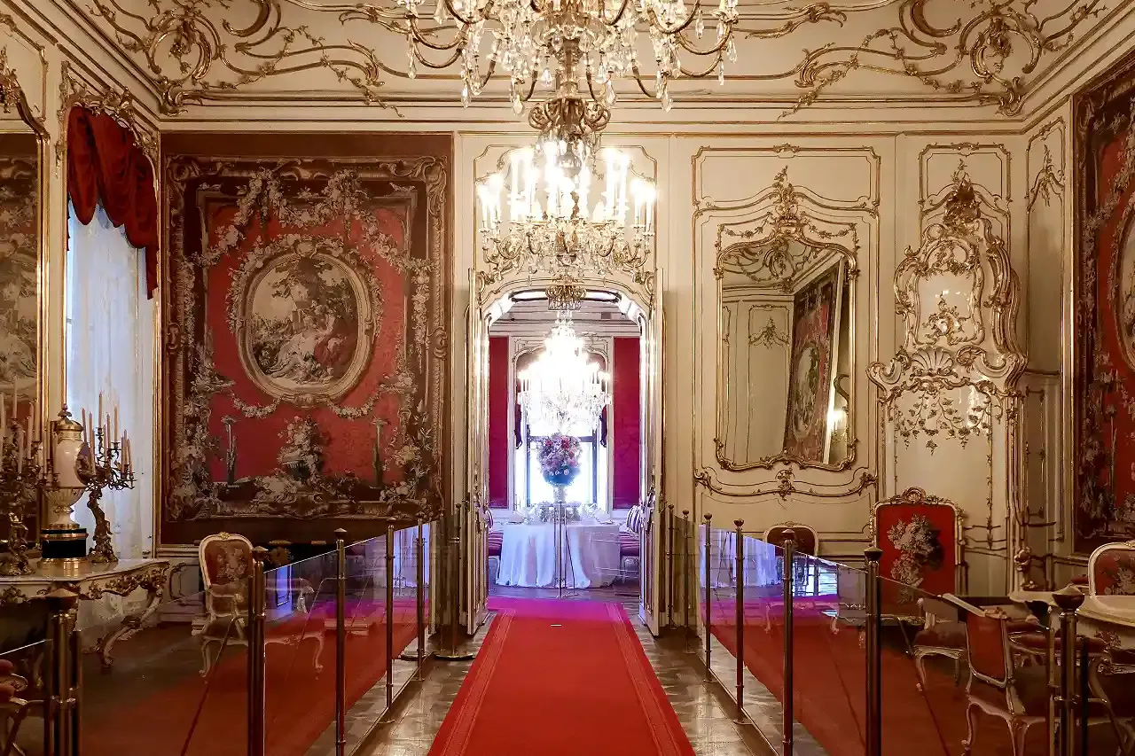 Hofburg's Imperial Apartments