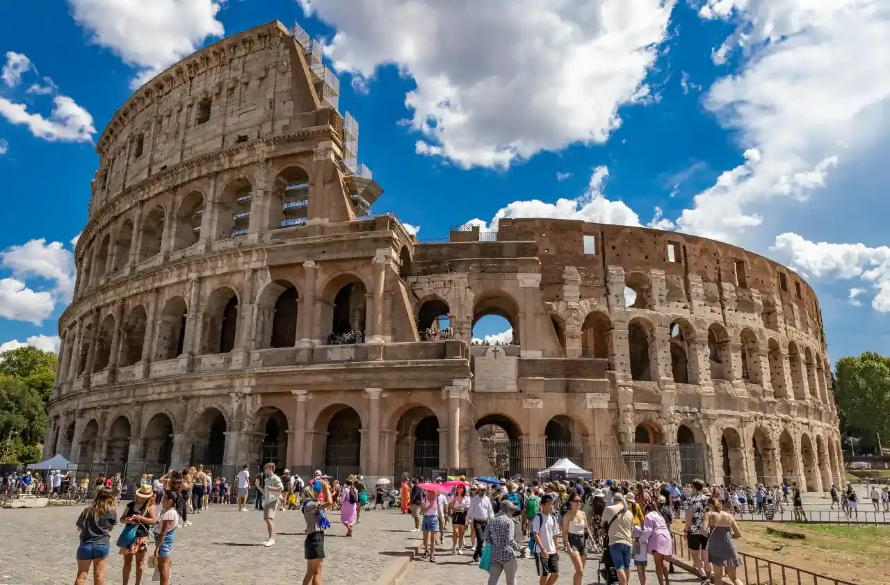 How to get to the Colosseum