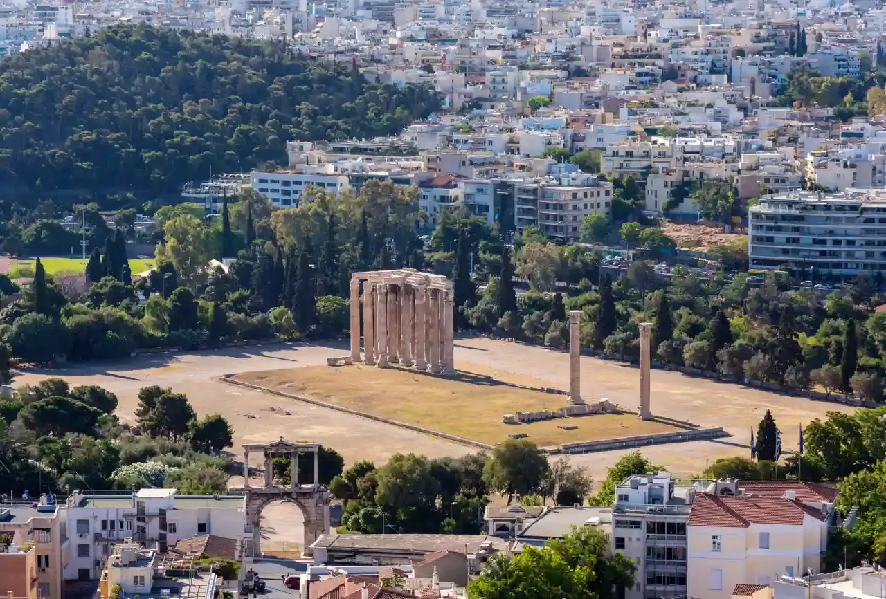 How to get to the Temple of Olympian Zeus
