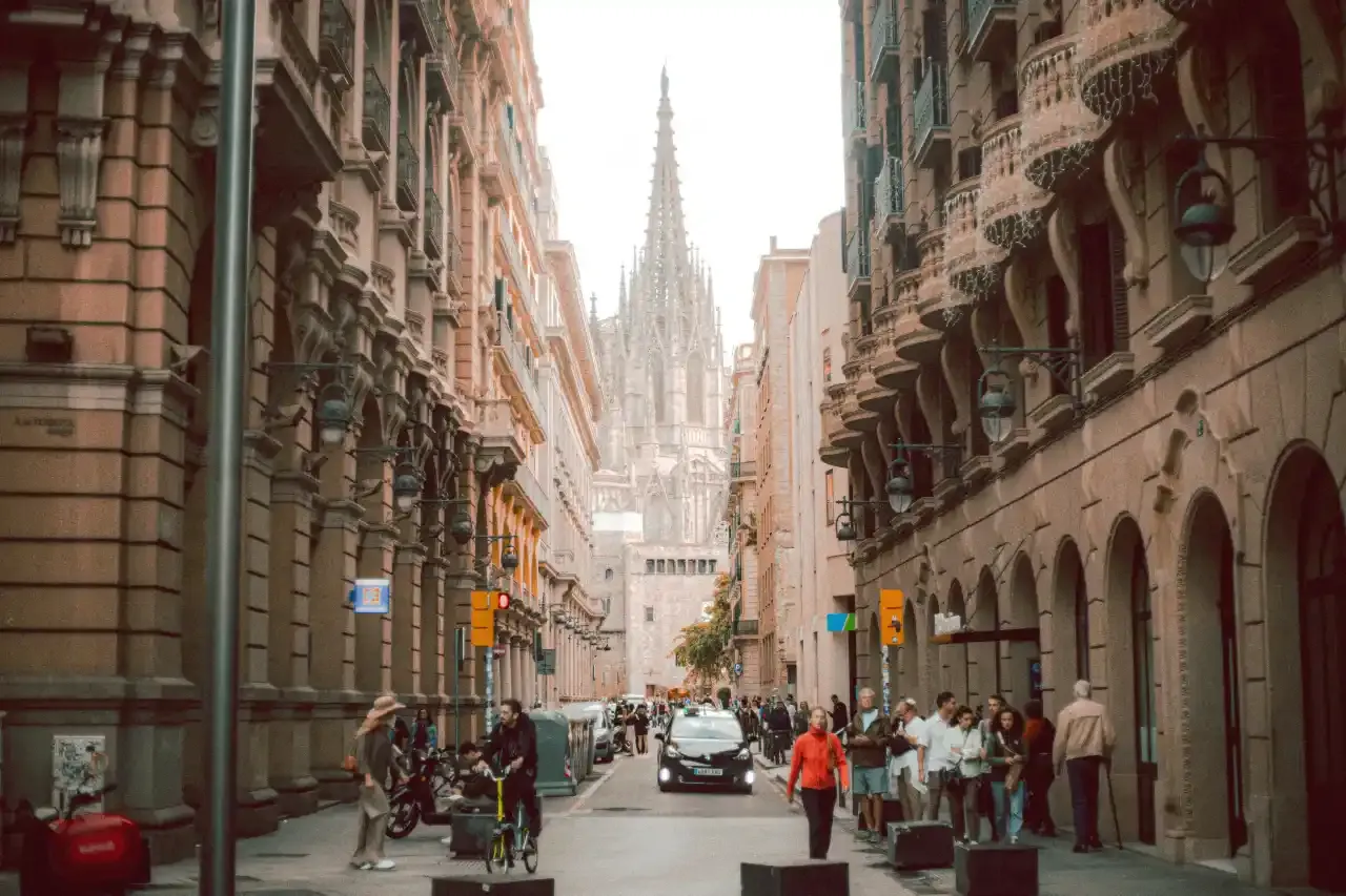 How to get to Barcelona Cathedral