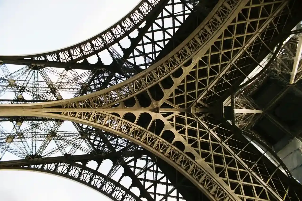 Iron structure of Eiffel Tower