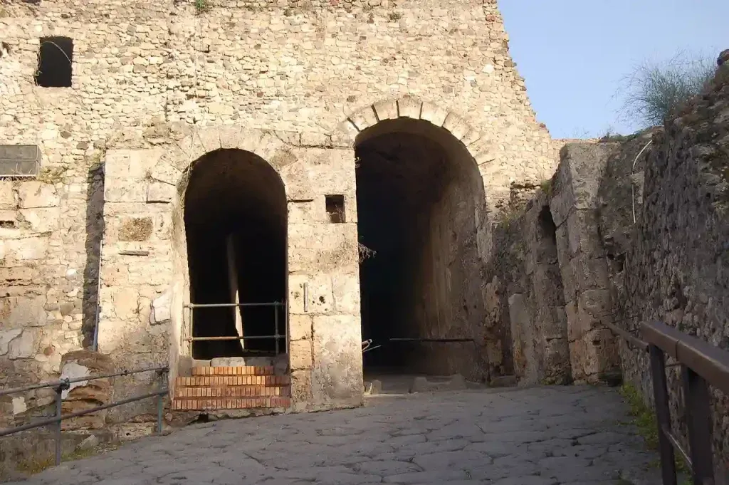 Porta Marina Pompeii entrance