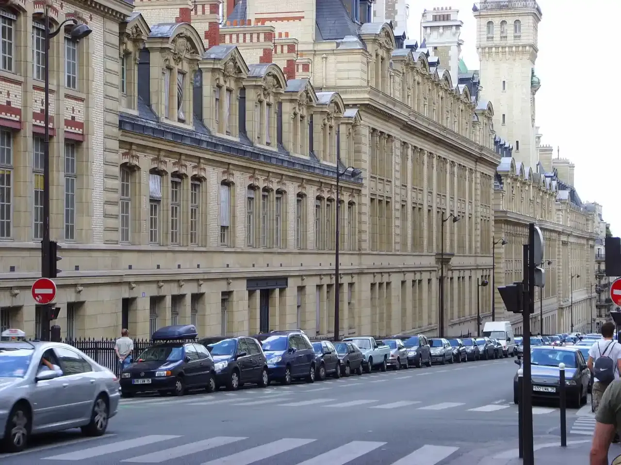 Quartier Latin
