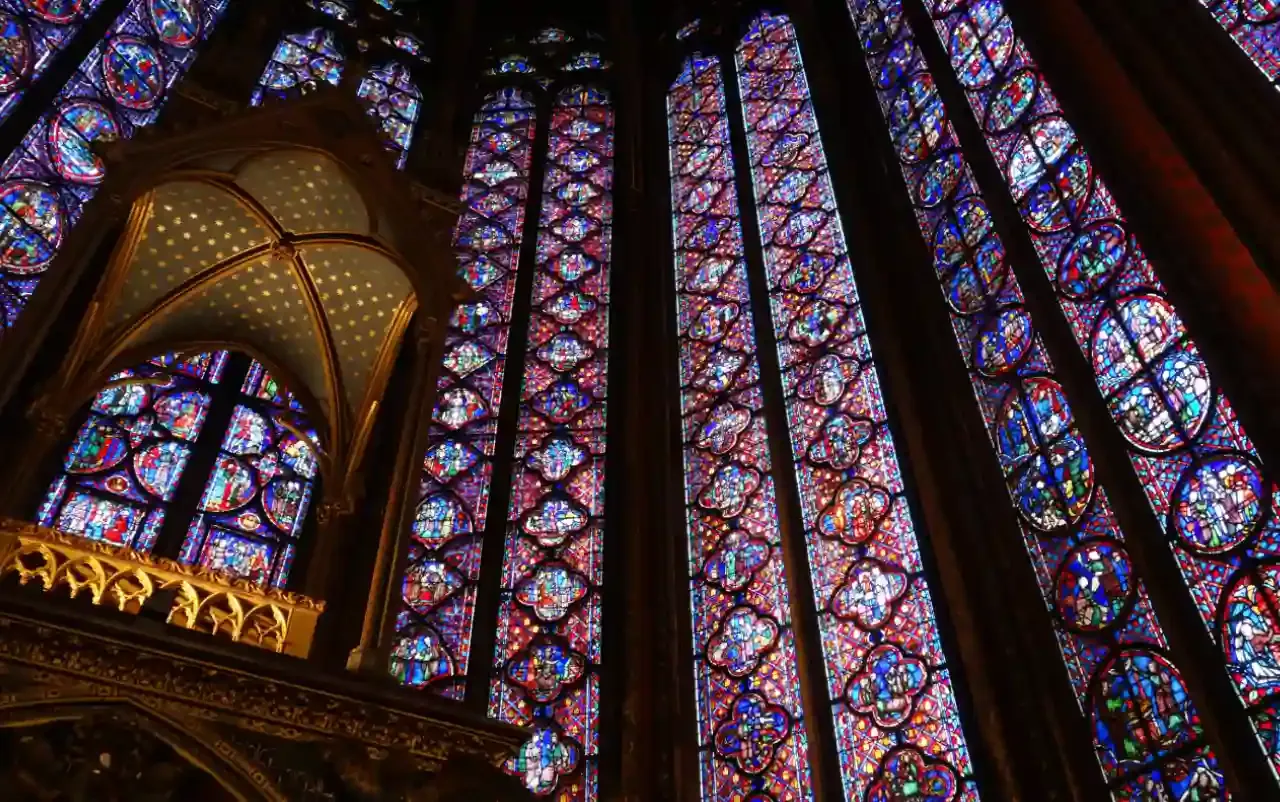 Saint-Chapelle closing days