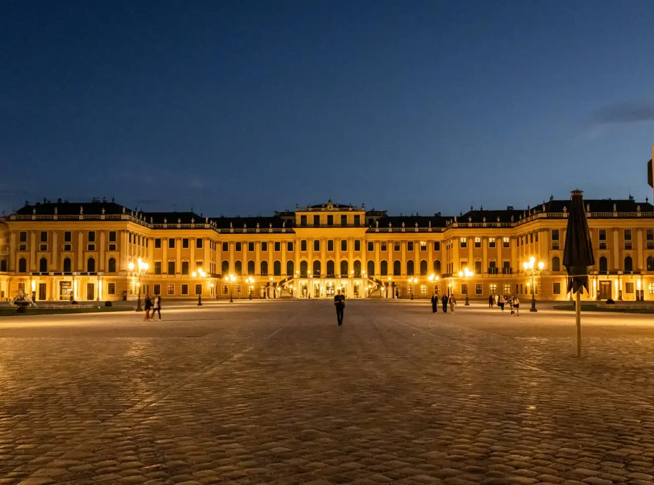 Schönbrunn Palace at night