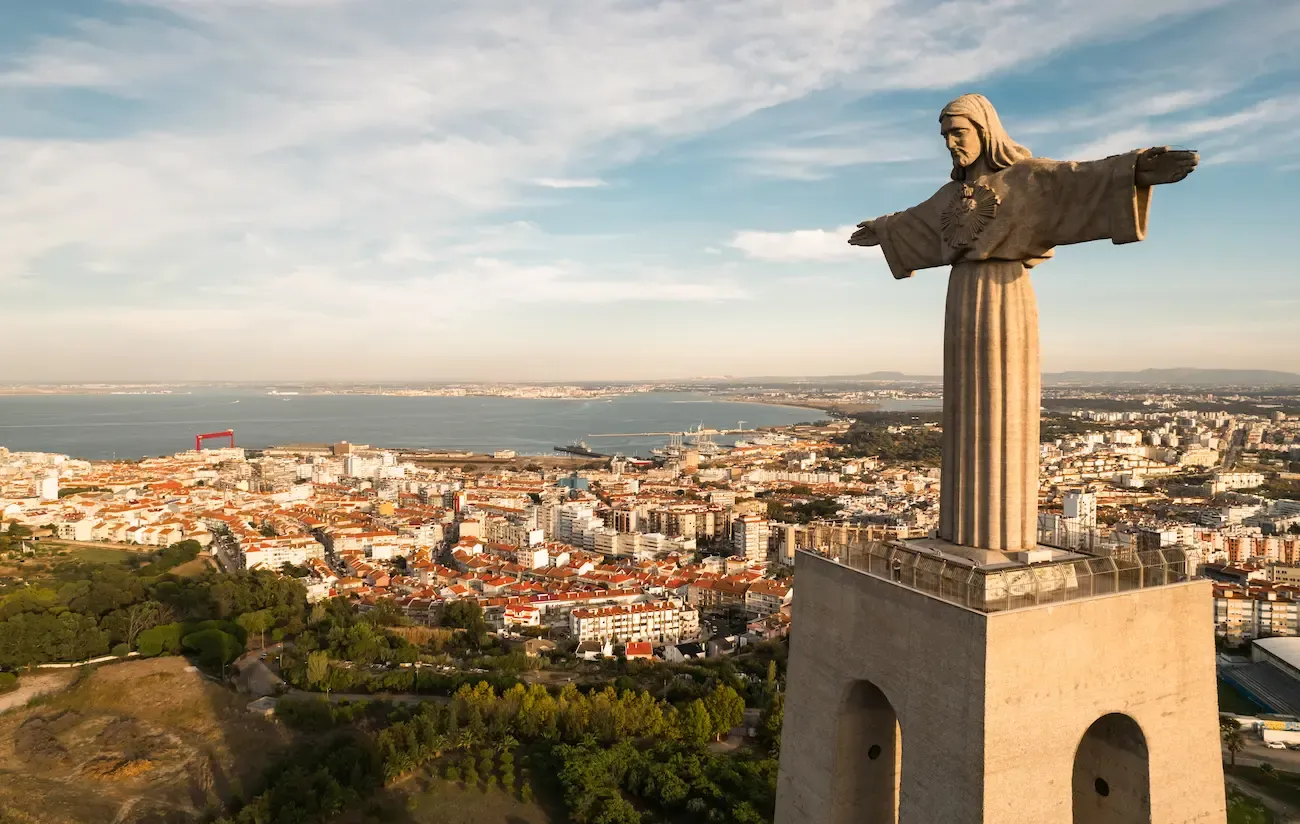 Statue of Christ the King