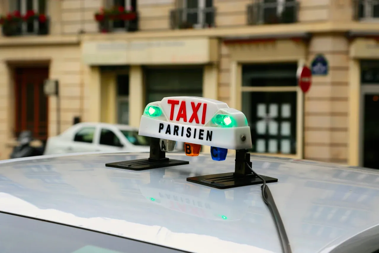 Taxi in Paris