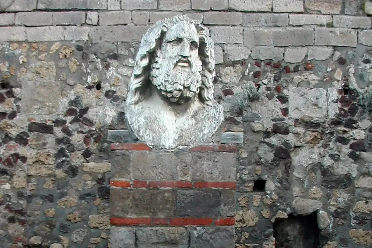 Statue of Jupiter in the temple
