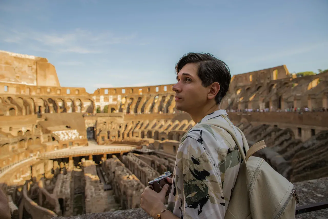 Tourist inside the Roman Colosseum