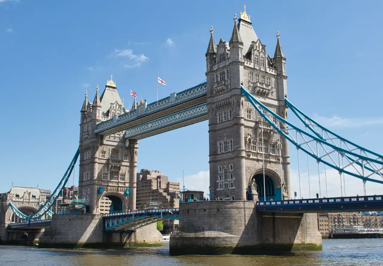 Tower Bridge opening hours