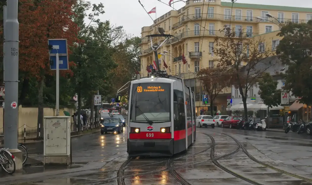 Tram 60 Vienna