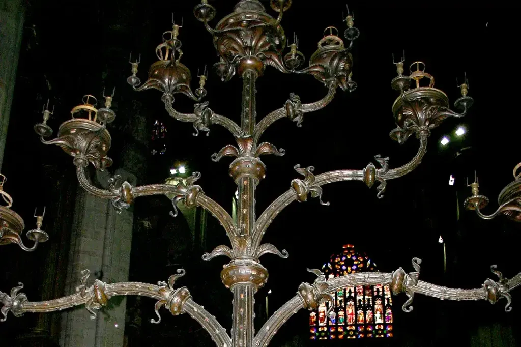 Trivulzio Candelabrum