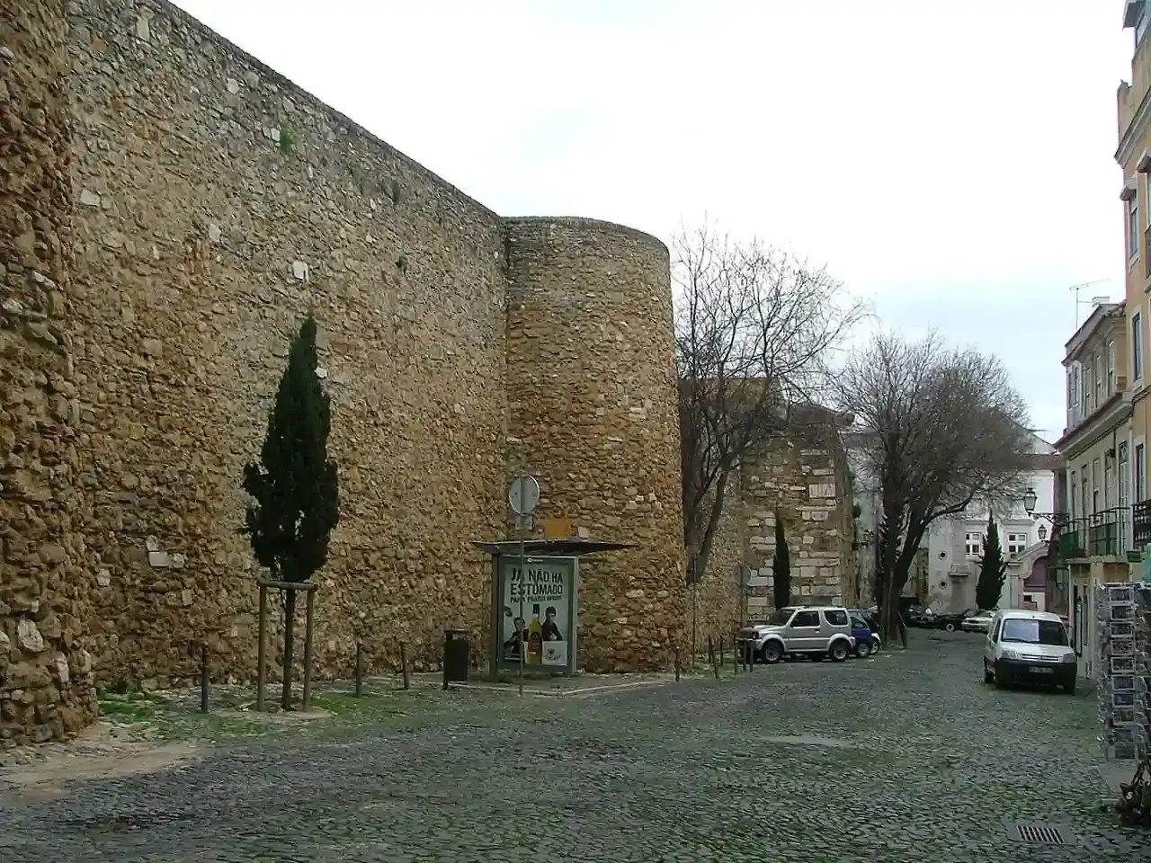 Wall of Castelo de São Jorge