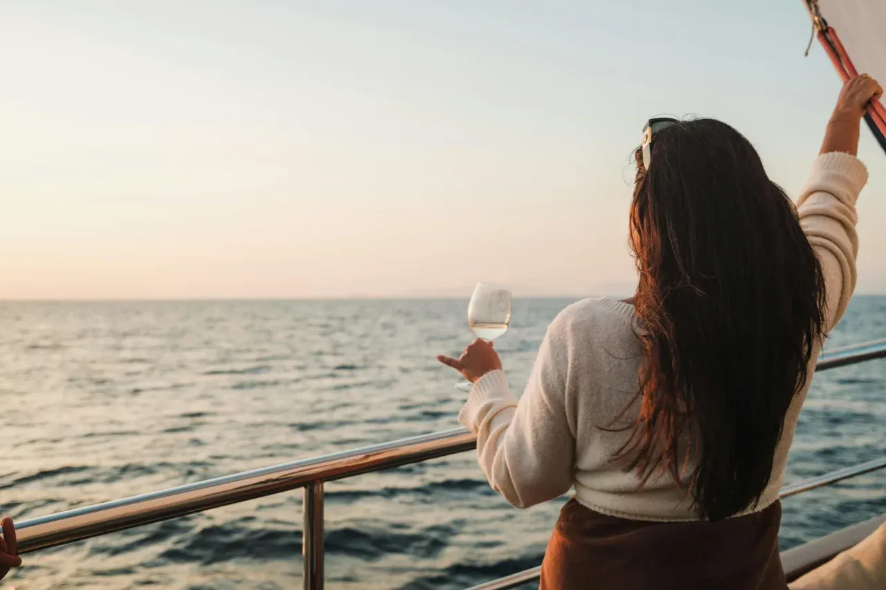 Woman on a cruise in Lisbon