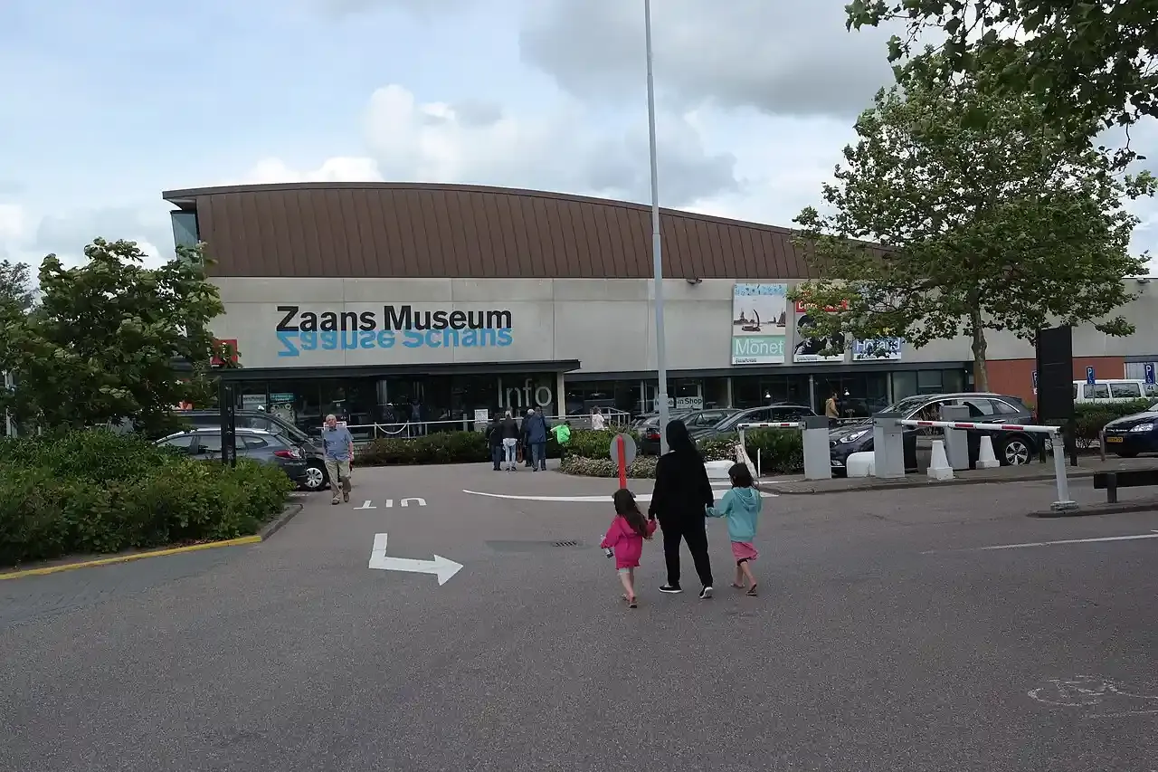 Zaans Museum parking lot